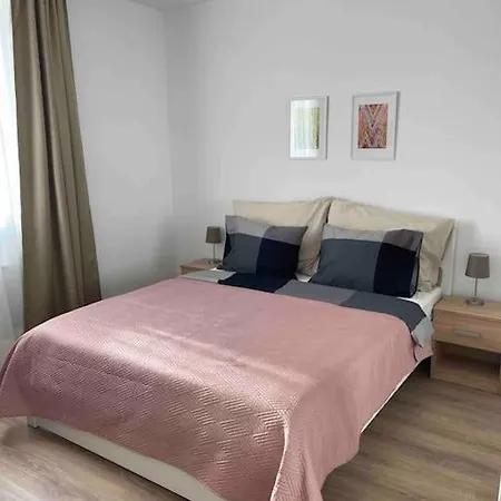 Magnolia Apartment